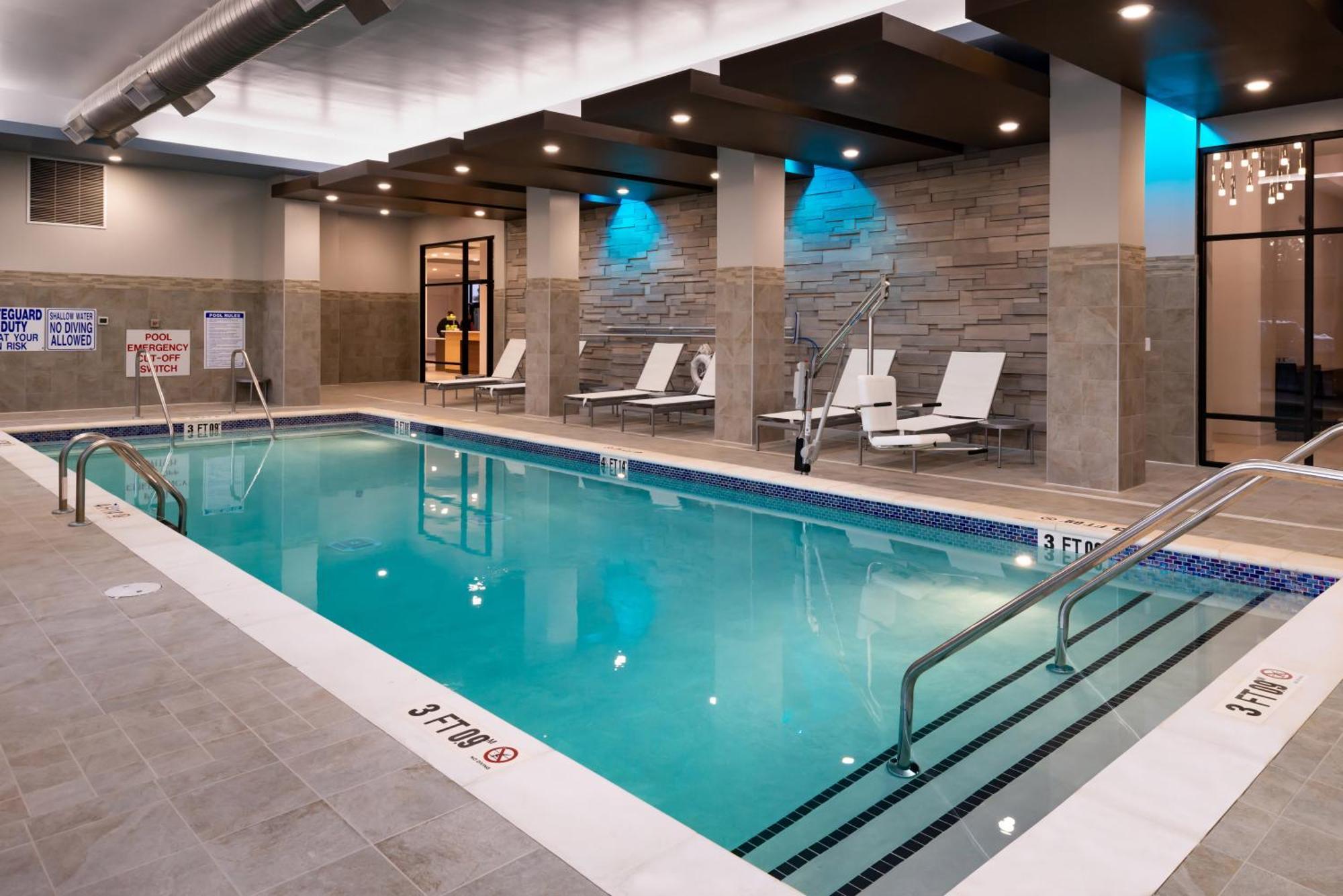 Hilton Garden Inn Columbia Downtown Dış mekan fotoğraf